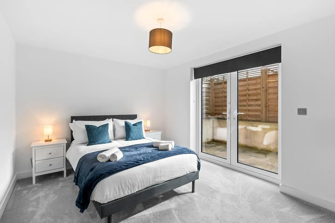 Flat Near Beach, Hospital & Brighton College F2